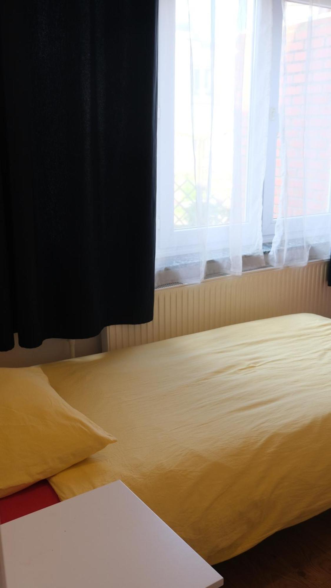 Maison Familiale Bruxelles Eksteriør billede