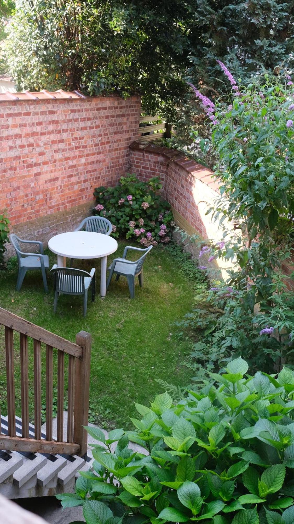Maison Familiale Bruxelles Eksteriør billede
